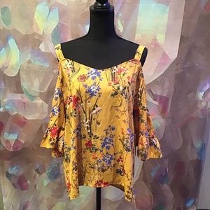 Gibson LA Timer open shoulder yellow floral blouse